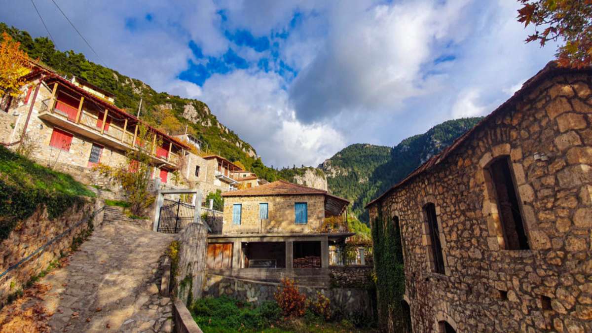 Polidroso: Journey to the "diamond" of Mount Parnon!